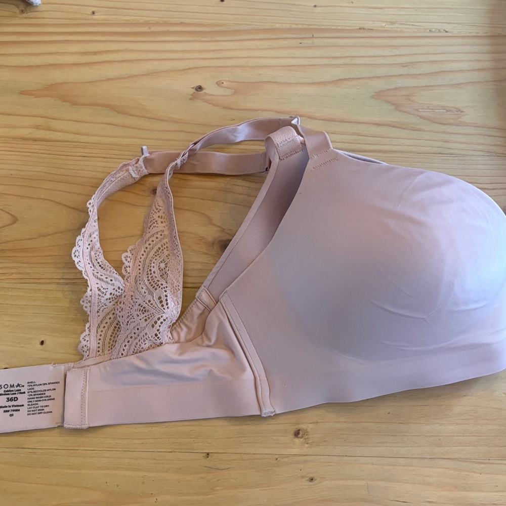Soma Embliss Luxe Wireless Lace J Hook Bra Size 36D EXCELLENT CONDITION Blush - Picture 9 of 9
